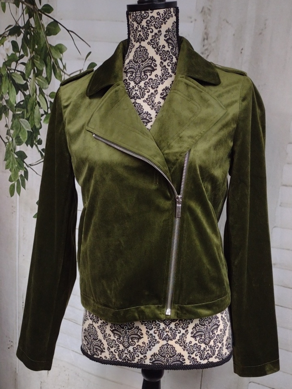 Lauren Conrad Velvet Moto Jacket in Green Size Small Like New Size S